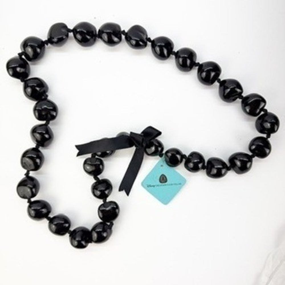 Disney Vacation Club DVC Member Black Kukui Nut Lei Necklace Ribbon Tie NEW